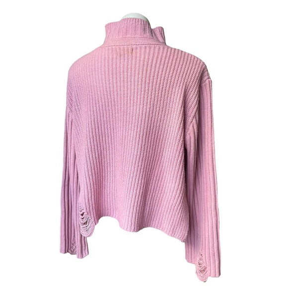 POL Chunky Mock Turtleneck Wide Sleeve Cropped Hi-Low Hem Distressed Sweater - Picture 4 of 16